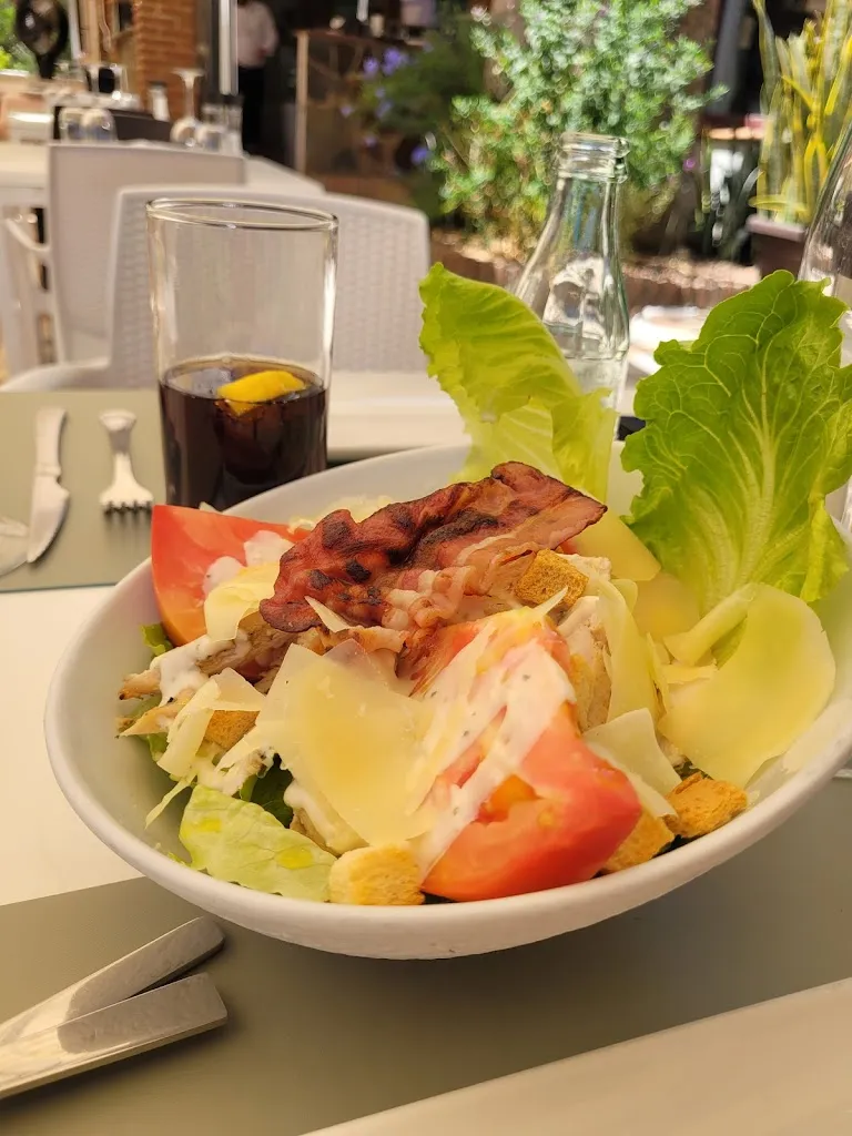 Sabrina Hope_Restaurante El Jinete_Mijas_review