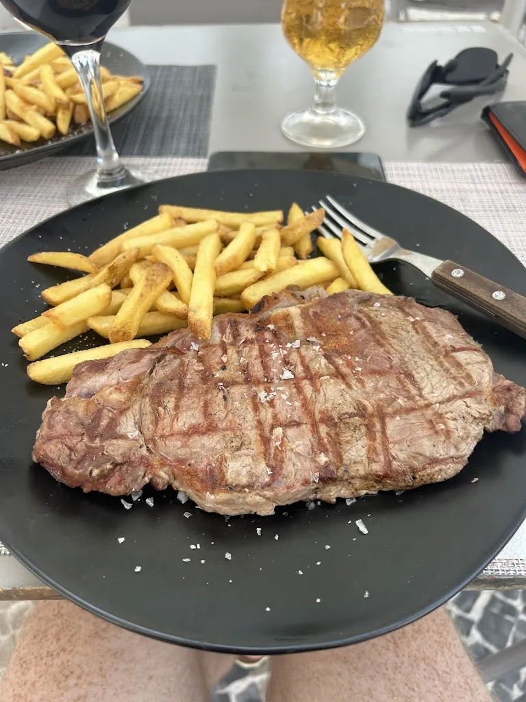 Kieron Williams_VIKINGO TABERNA GOURMET_Ojén_review