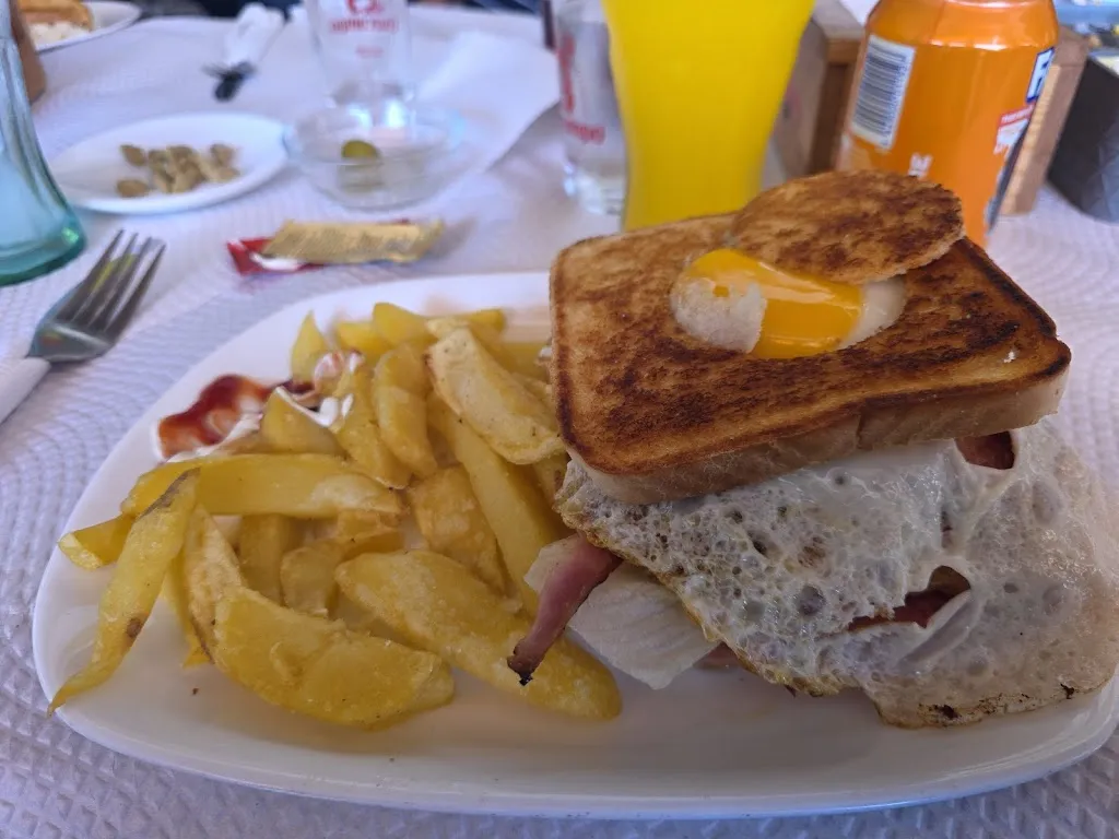 Shawn Parsons_Restaurante Bar Castillo Solis_Ojén_review