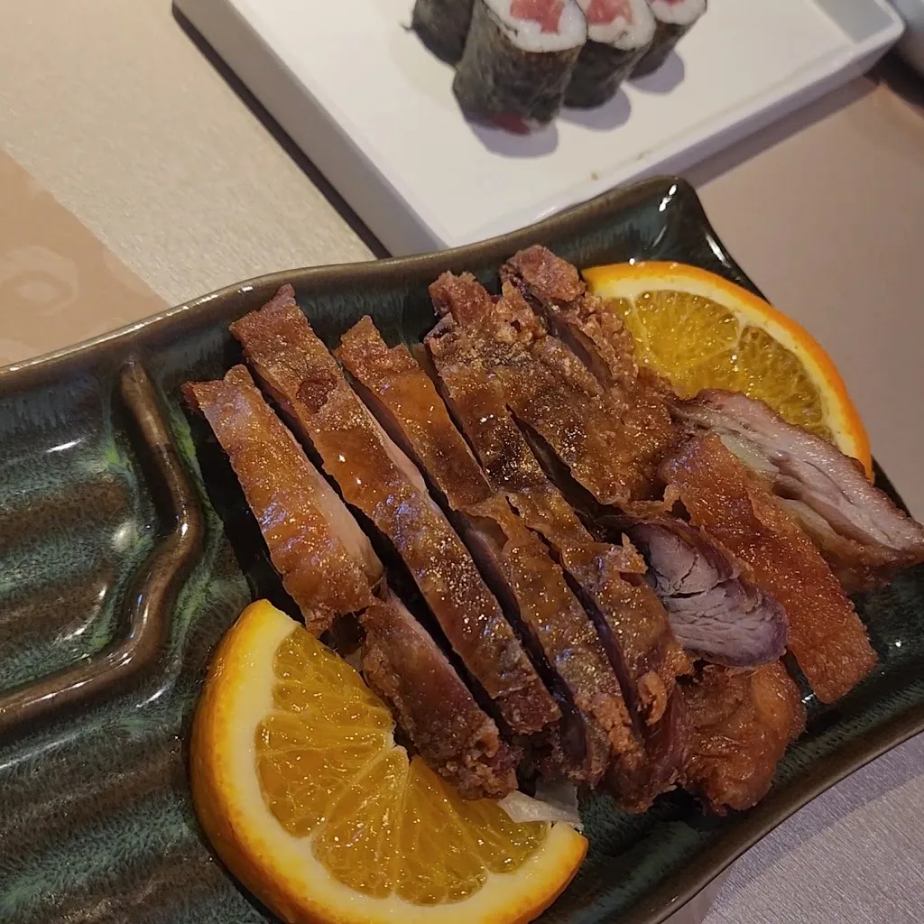 Sushisom Marbella_Ojén_slider_image_2