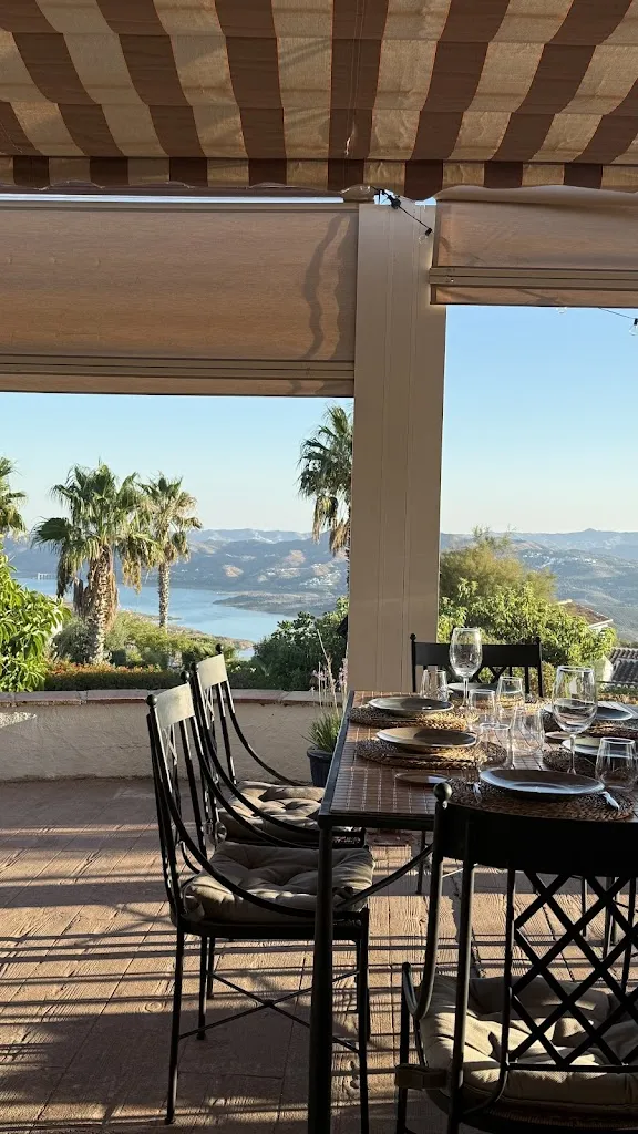 Cantueso Restaurant_Periana_slider_image_3