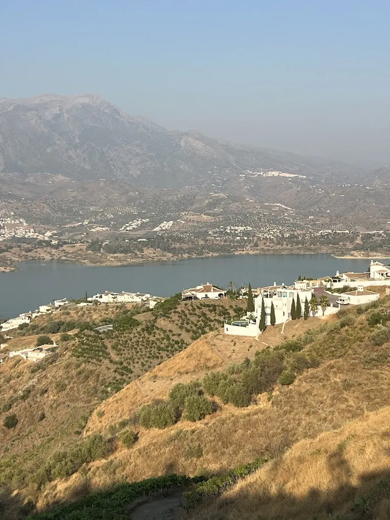 Dono Mooney_El Charco_Periana_recensione