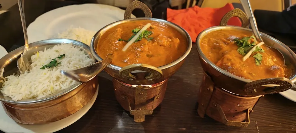 Lalitha Piyarlall_A Taste Of India Shazna_Manilva_recensione