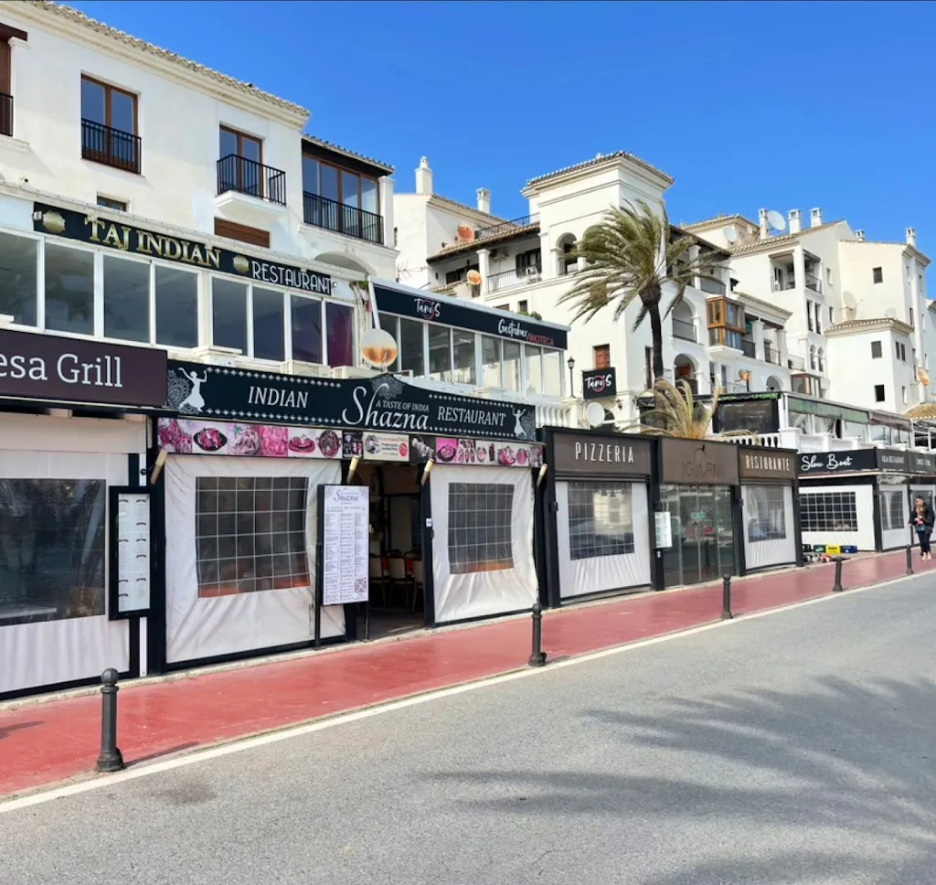 A Taste Of India Shazna_Manilva_slider_image_3