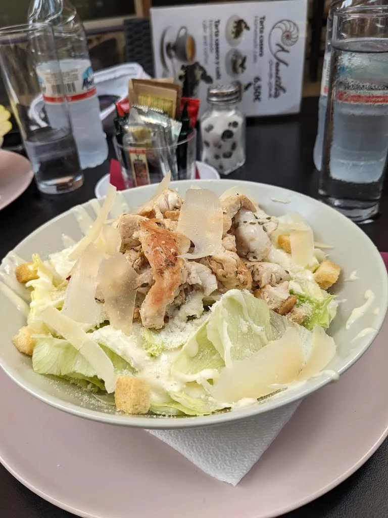 Tracy Touchin_Nautilus Gastro-Bar Sabinillas_Manilva_recensione