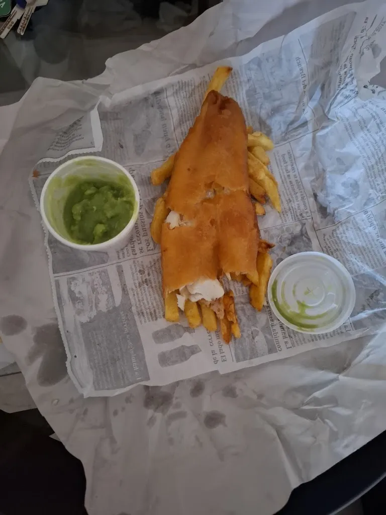 Amy Van Assche_Marlows Fish & Chips_Manilva_review