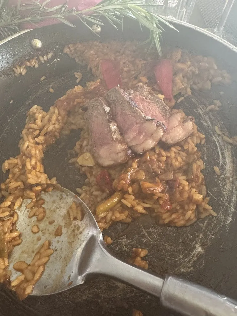 Rebeka Kovacic L_Griffin's_Manilva_review