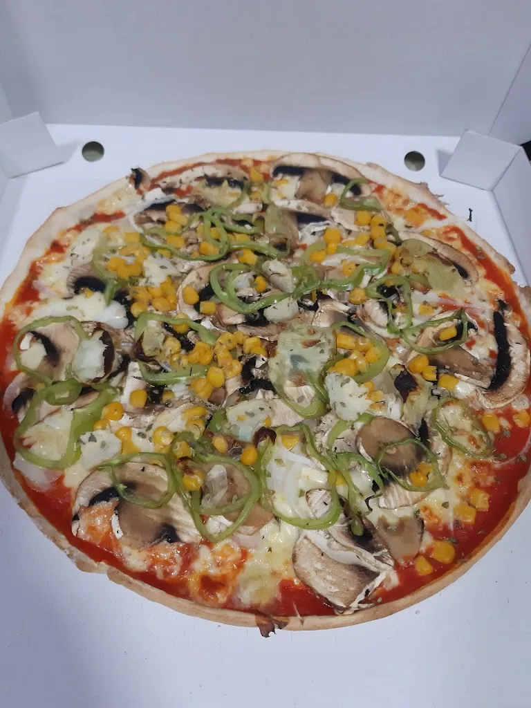 Bar - Pizzería Estadio_Manilva_slider_image_1