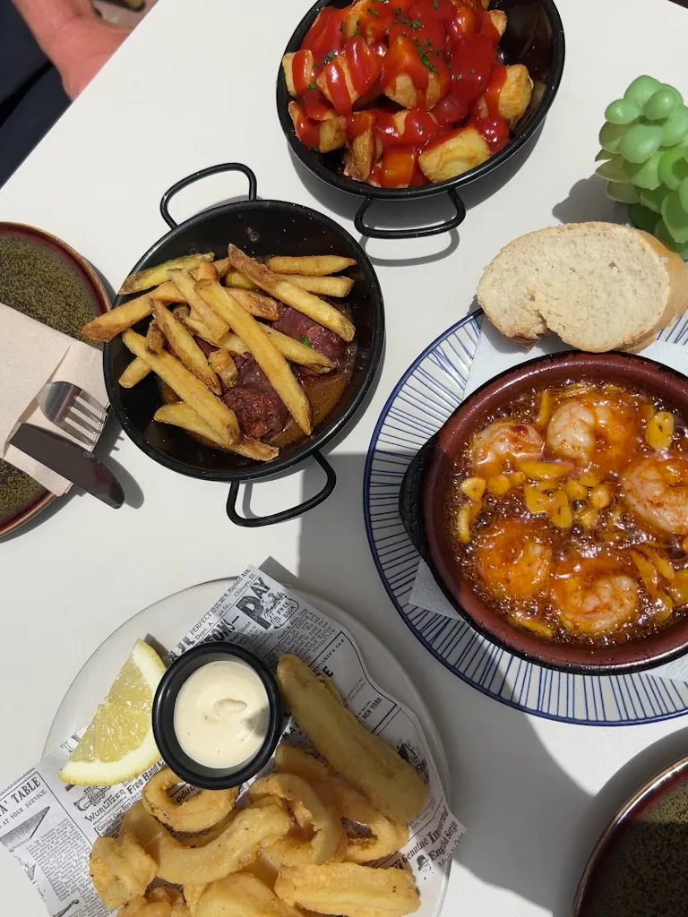 Kristin W_Tasty Bar_Manilva_review