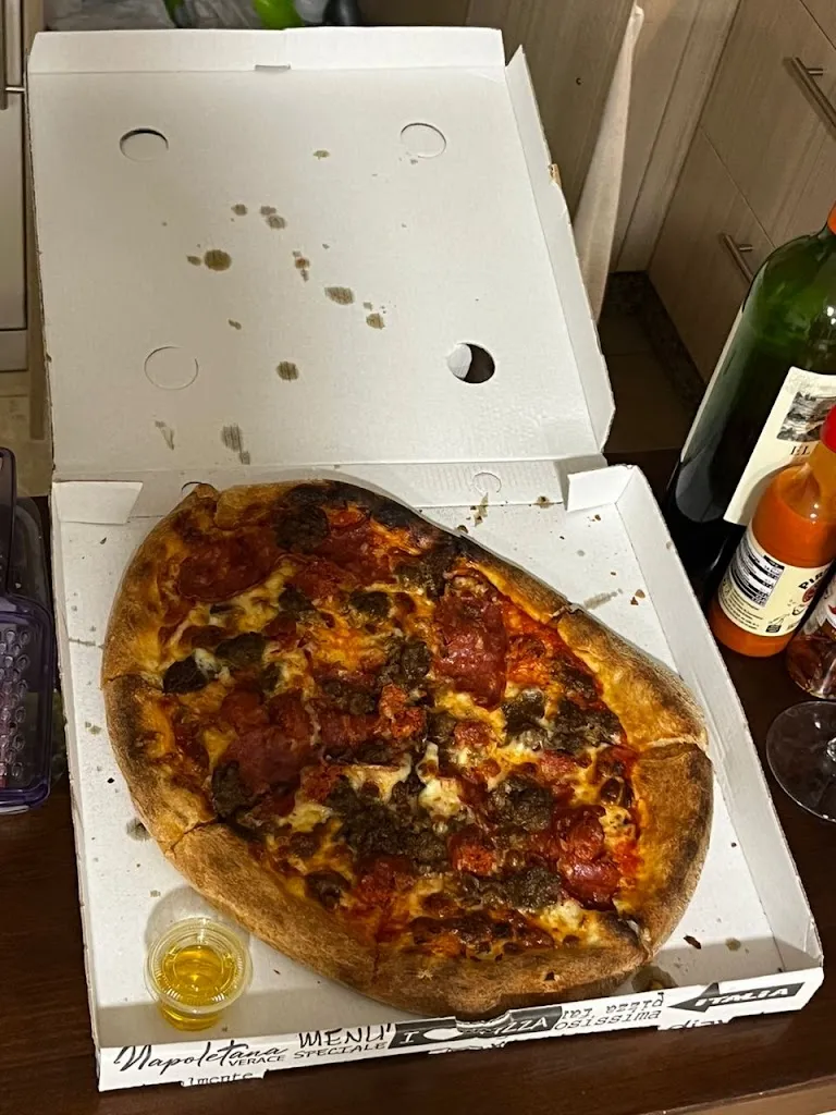 Alicia Connors_PIZZERIA MOTERA EL NAPIOLITANO_Manilva_review