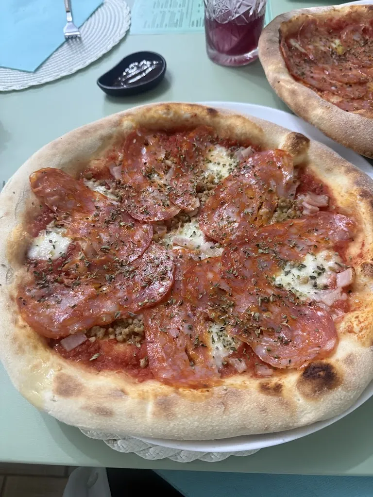 Danielle Watts_RESTAURANTE DIAVOLO_Ríogordo_review