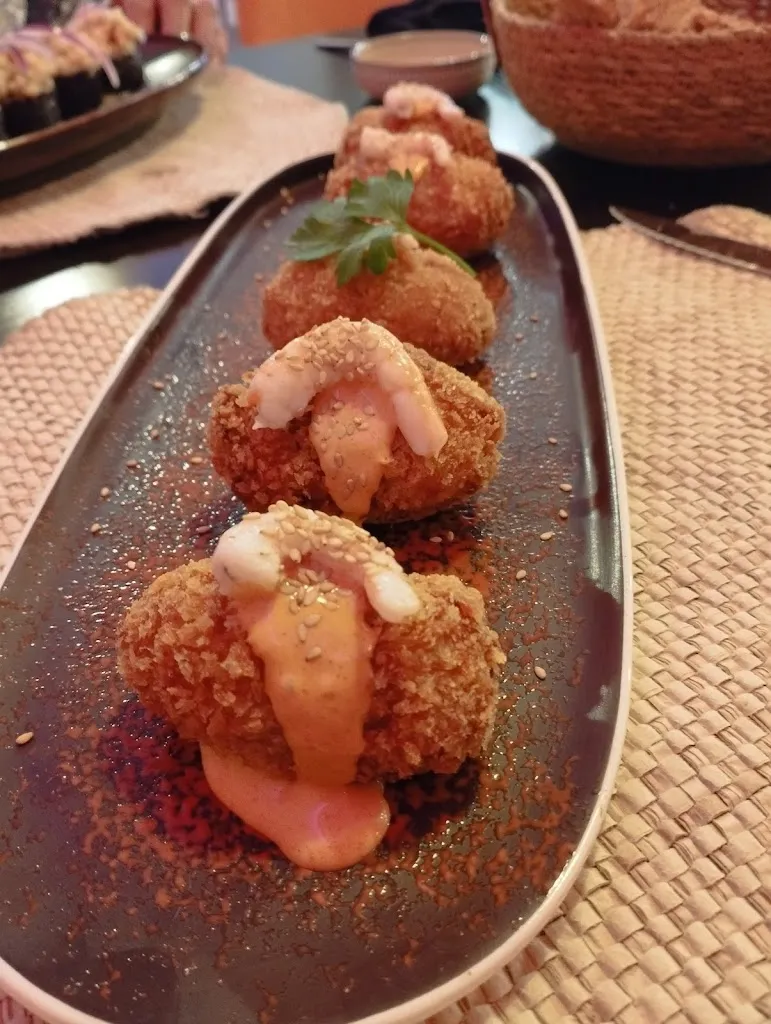 Lida Hoebeke_El Descorche del 30_Ríogordo_review