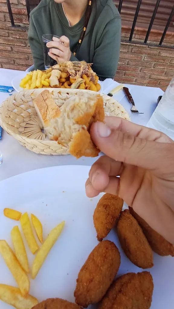 Bar eskinita_Ríogordo_slider_image_3