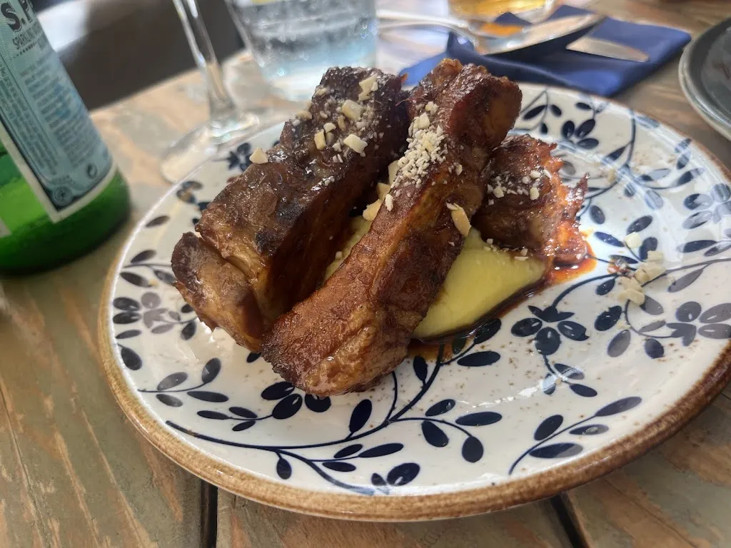 Iris Damasio Oliveira Sumar_Kraken Centro - Tapas Restaurant_Málaga_review