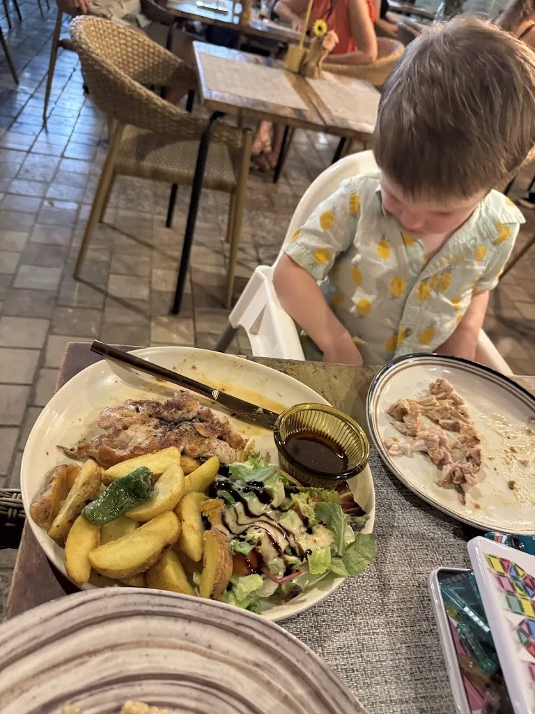 Emily Maldonado_L'expérience_Málaga_review