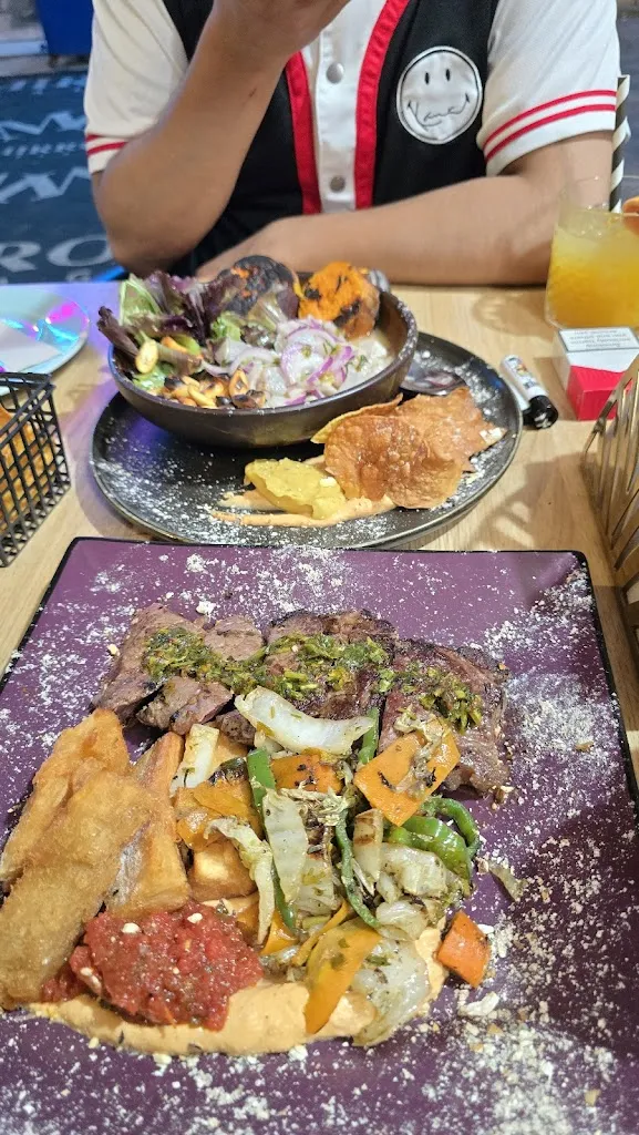 EL BOUSSEKRAOUI OUMAIMA_Caravana - Cocina Viajera_Málaga_review