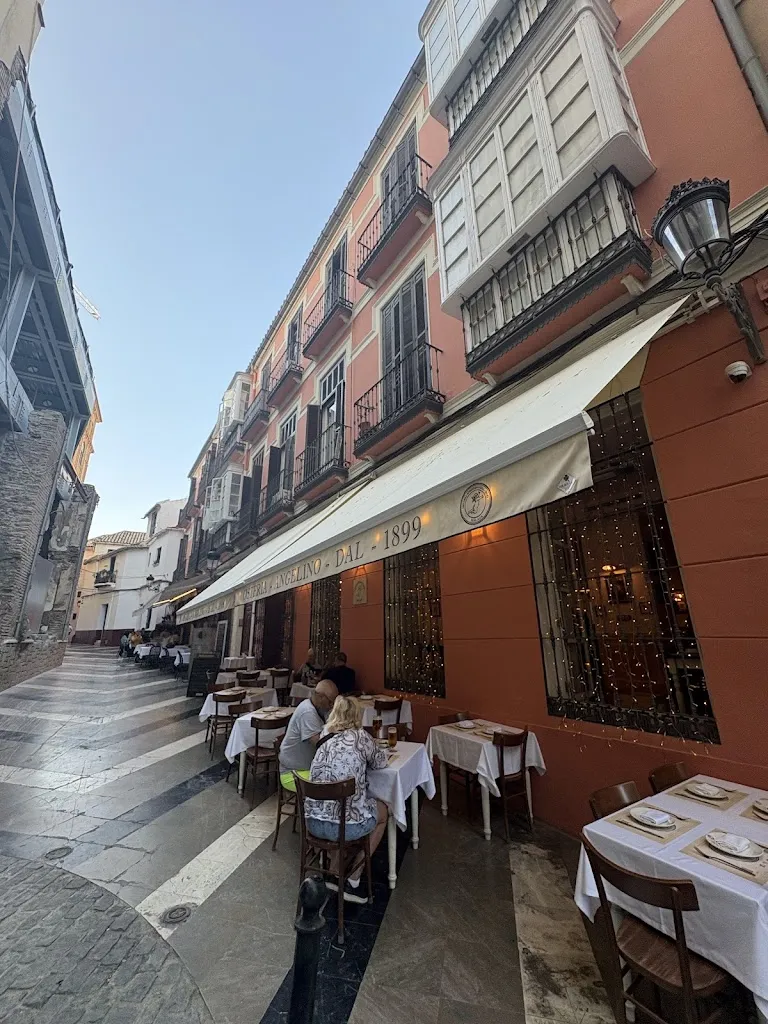 Ahmed Bu Asali_Restaurante Italiano 🍝 Osteria Angelino dal 1899 Malaga_Málaga_review