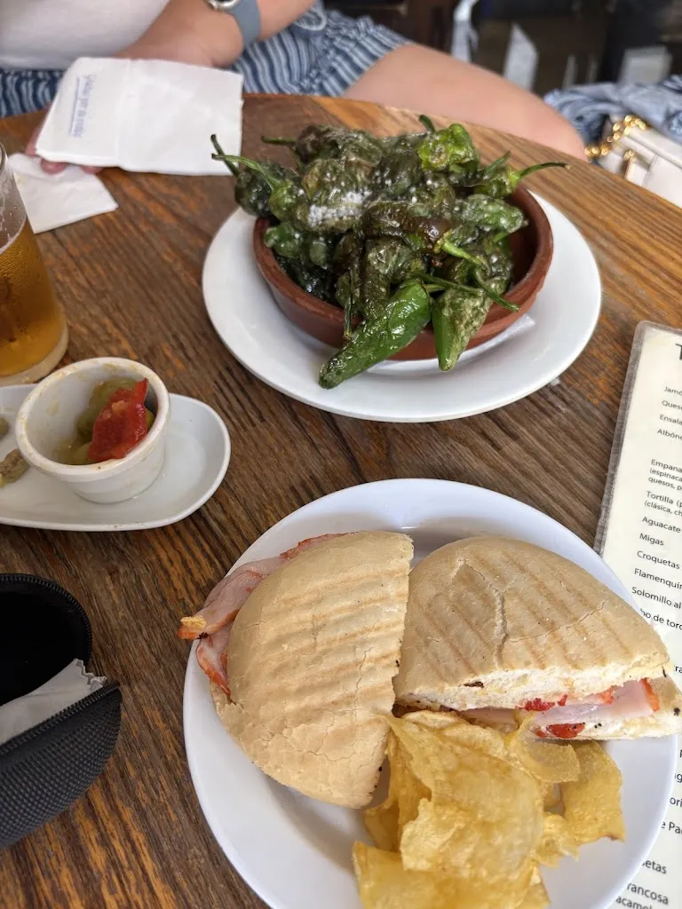 Dru Donaldson_Bar La Tranca_Málaga_review