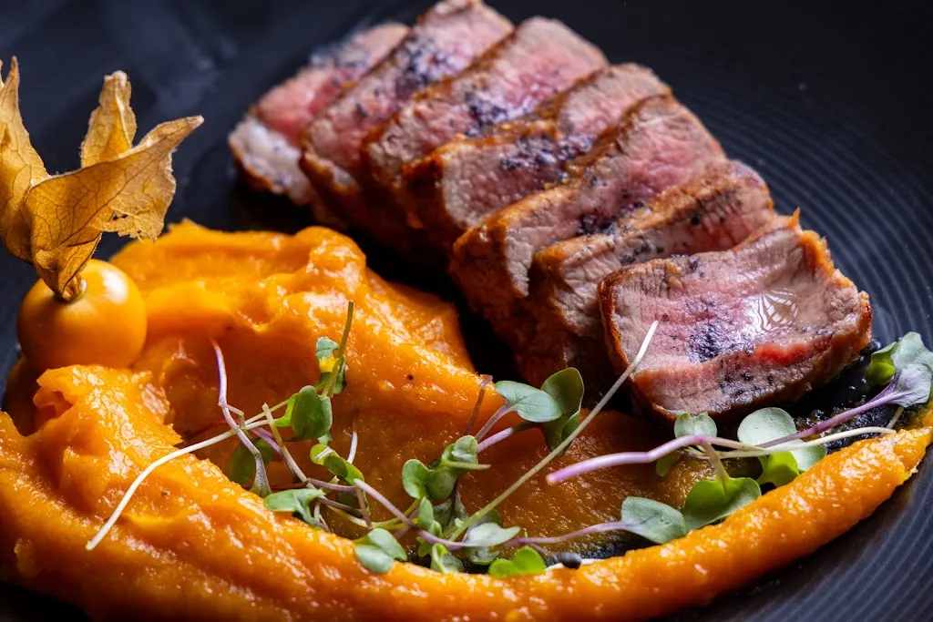 ARREBATO Gastrotaberna_Málaga_slider_image_3