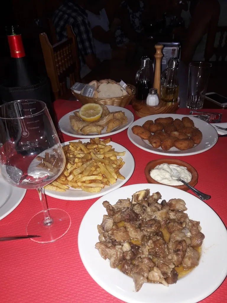 Restaurante Lorena_Sedella_slider_image_3