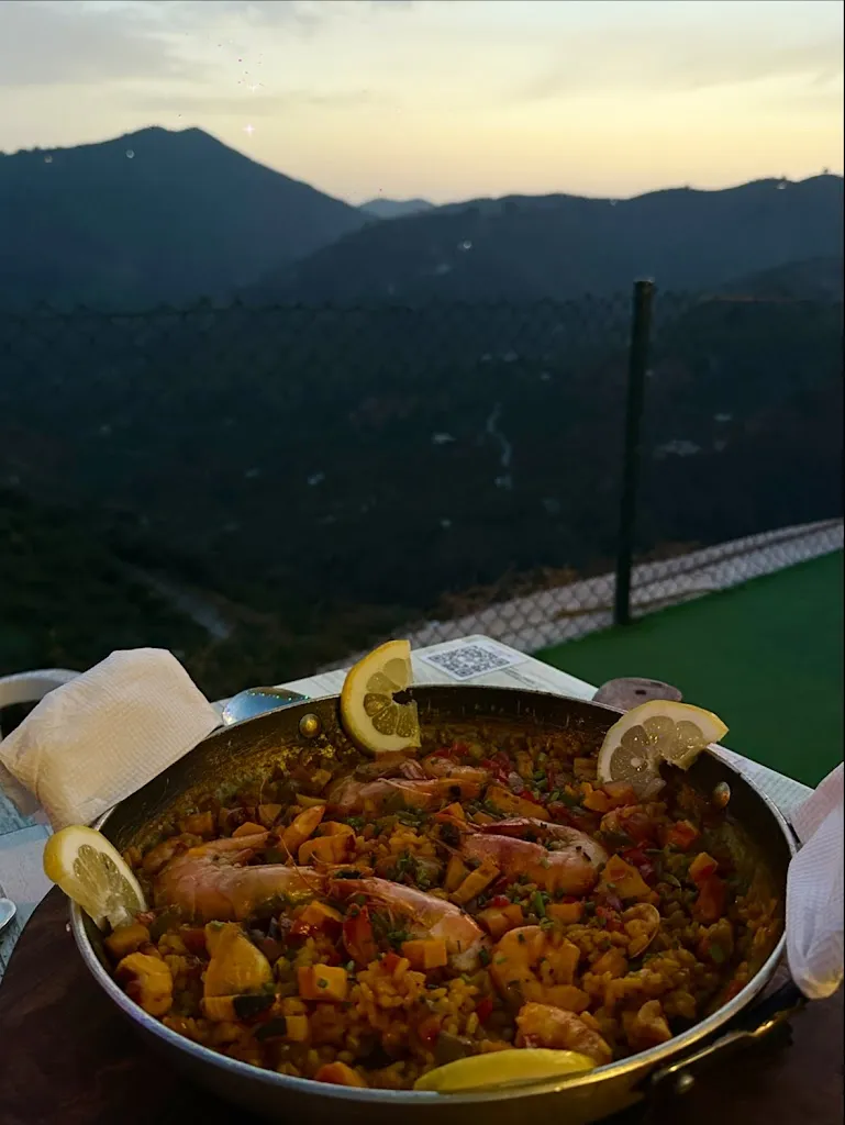 Sam Bee_El Ruano Restaurante Asador_Sayalonga_review