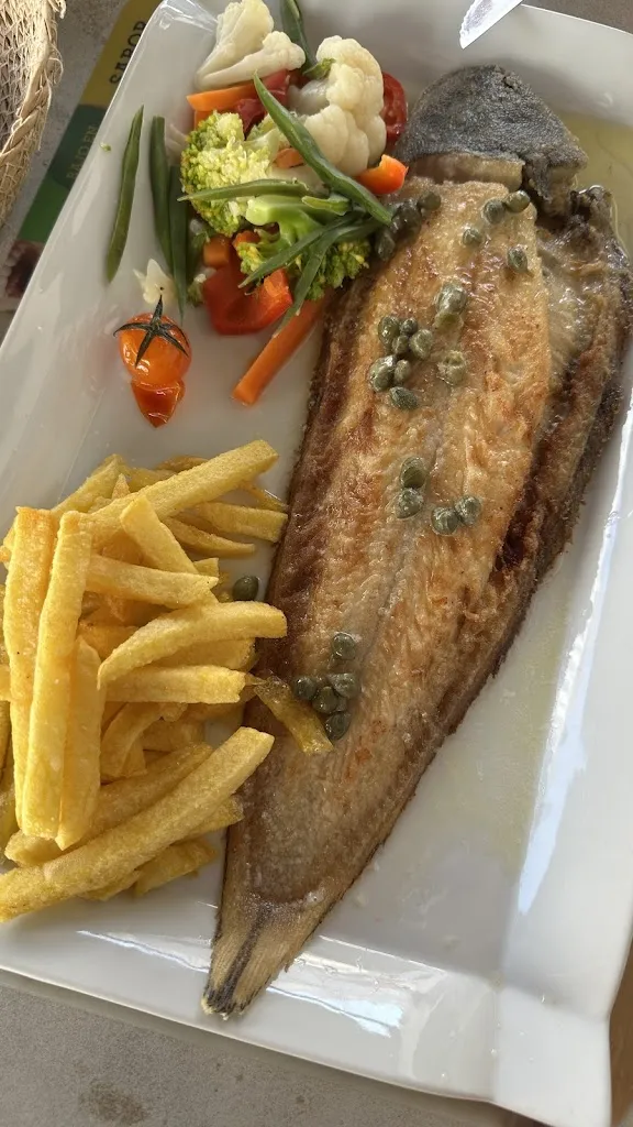 Kuleszko Kris_Jocavi Restaurant_Sayalonga_review