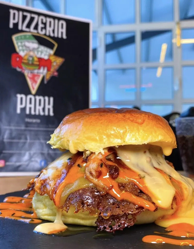 Pizzeria Roma Park_Sierra de Yeguas_slider_image_1