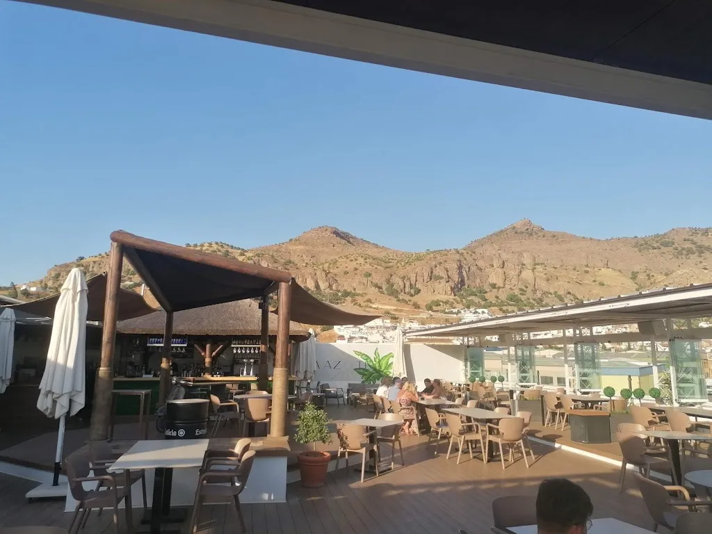 Jeannie Frodsham_La Azotea_Pizarra_review