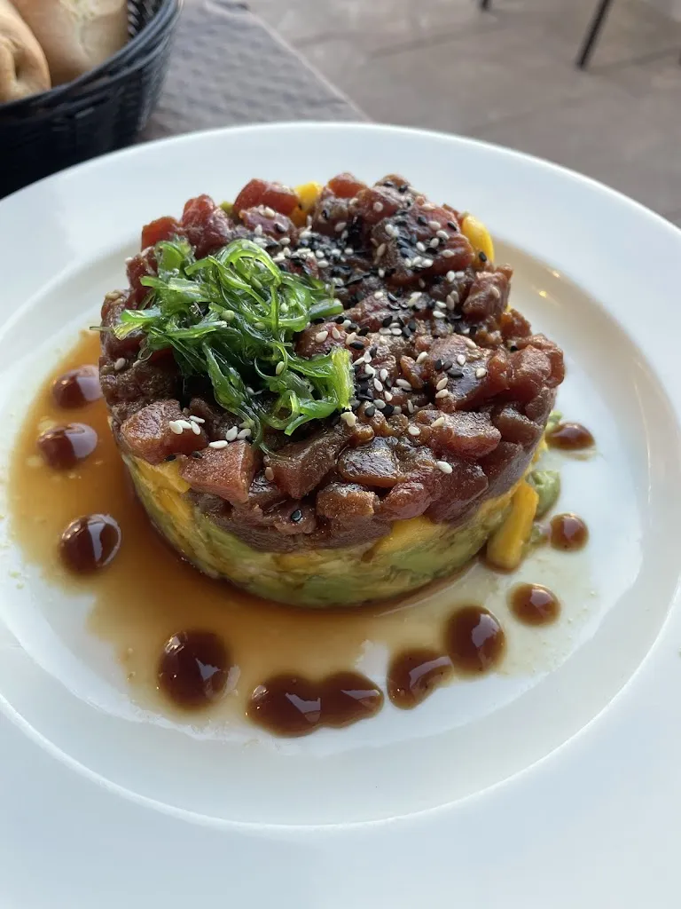 Los Pacheco Gastrobar restaurant in Pizarra