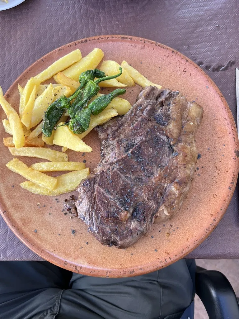 Los Pacheco Gastrobar_Pizarra_slider_image_3