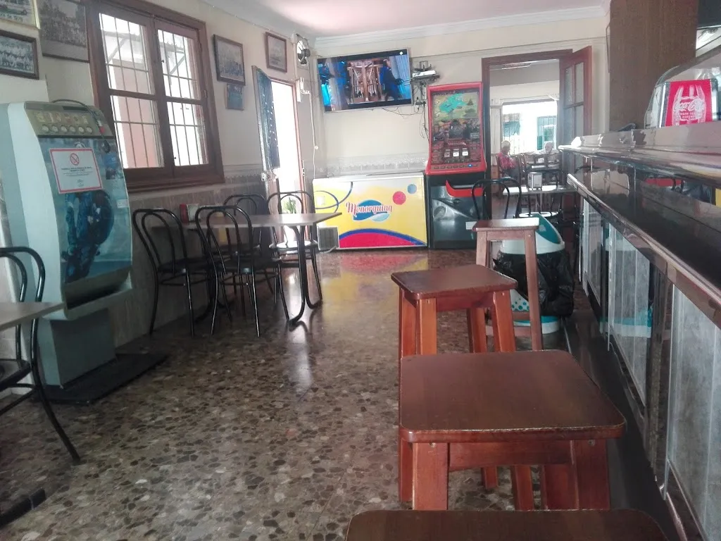 laenca_Tabarrito_Pizarra_review