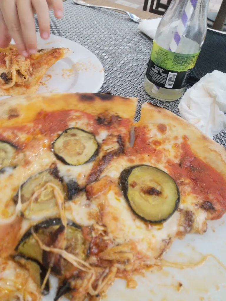 Benn Banes_La Talega Mediterránea pizzeria_Pizarra_review