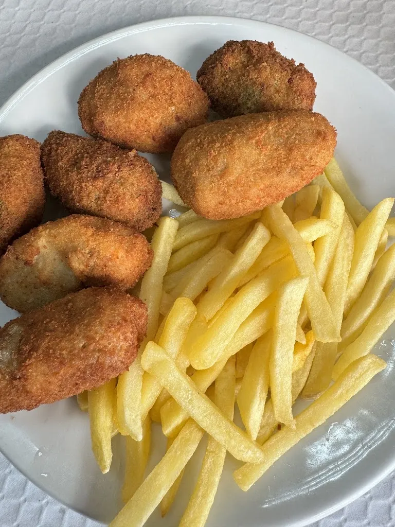 Peña Los Cafeteras_Pizarra_slider_image_2