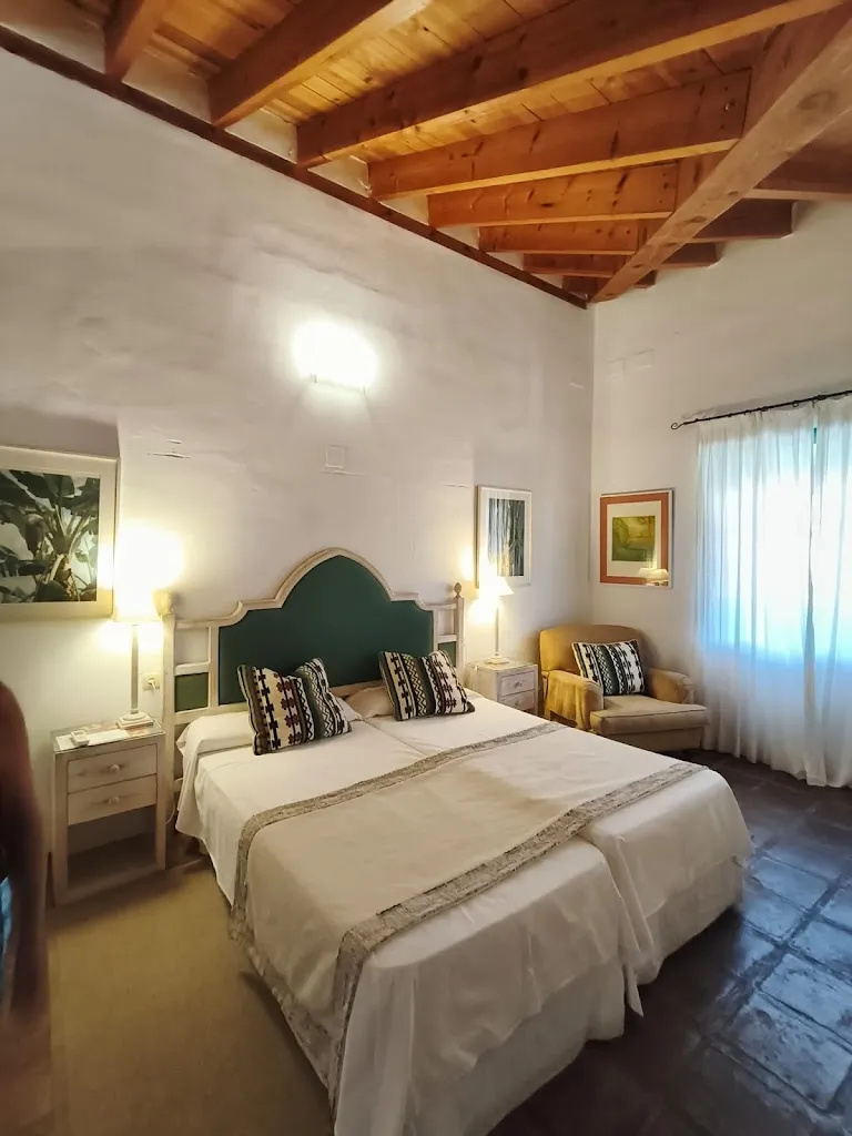 Hotel-Restaurante Cortijo del Arte_Pizarra_slider_image_3