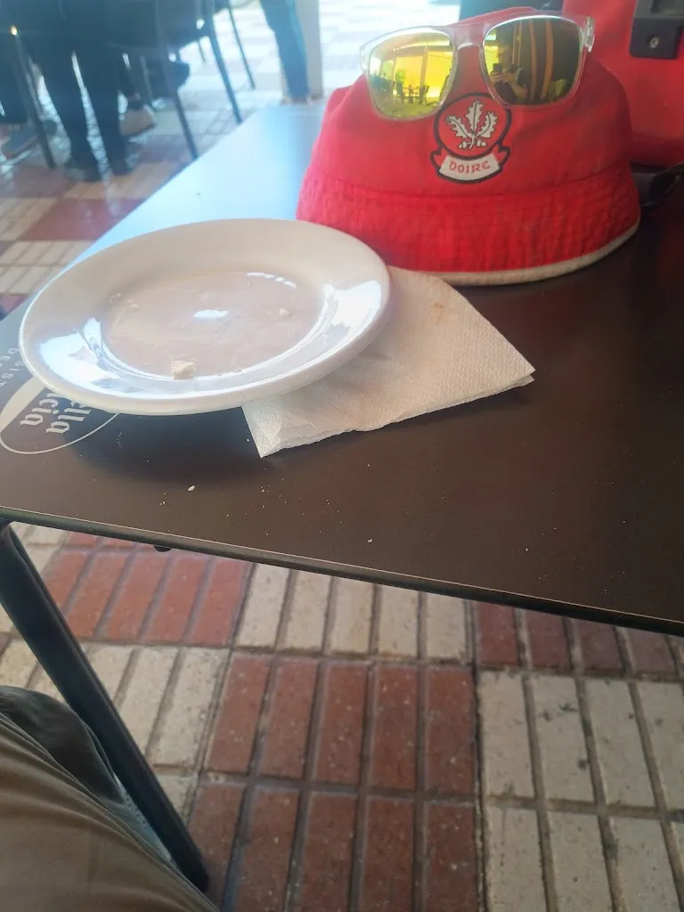 P M_Postigo Tapa Bar & Pizza_Pizarra_review