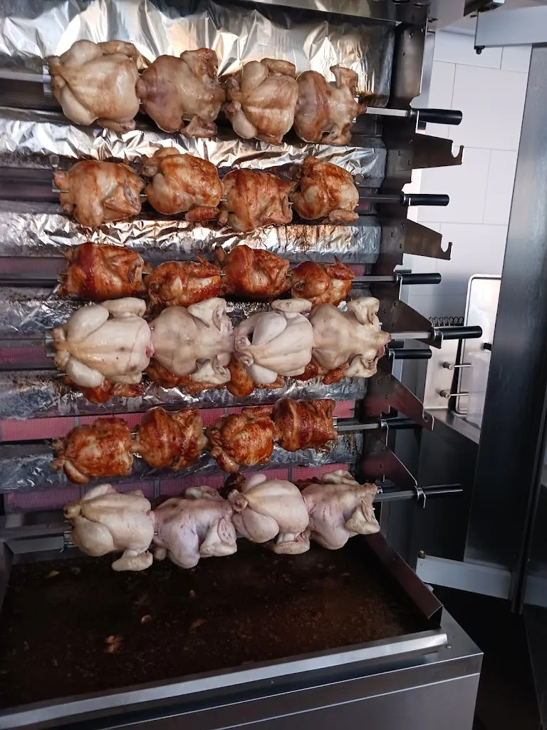 Asador de Pollos La Fuensanta_Pizarra_slider_image_3