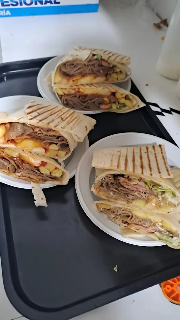 ALI BABA KEBAB & PIZZERIA_Pizarra_slider_image_2