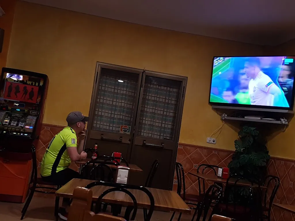 Dani Rodriguez Millan_Italia_Valle de Abdalajís_review