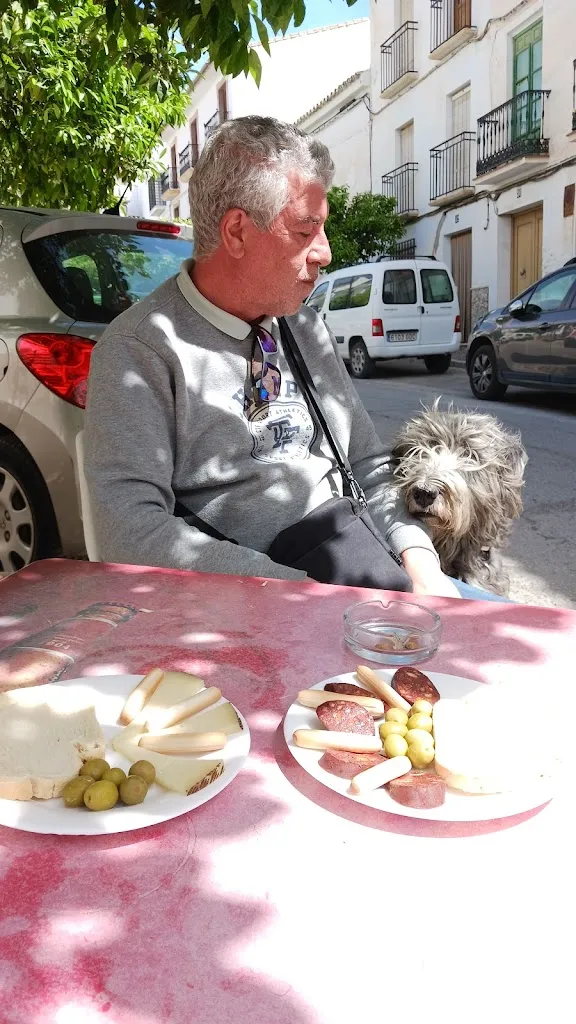 Maria victoria Raggio perez_Los Naranjos_Valle de Abdalajís_review