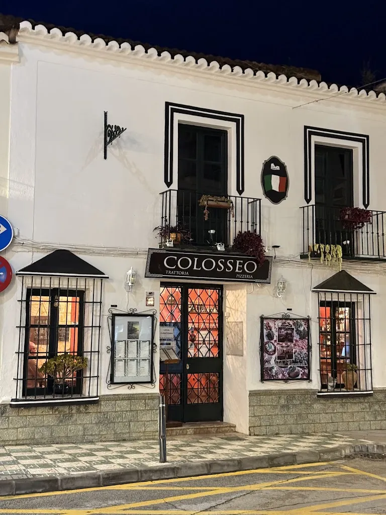 Crabby Ermine_Colosseo_Nerja_review