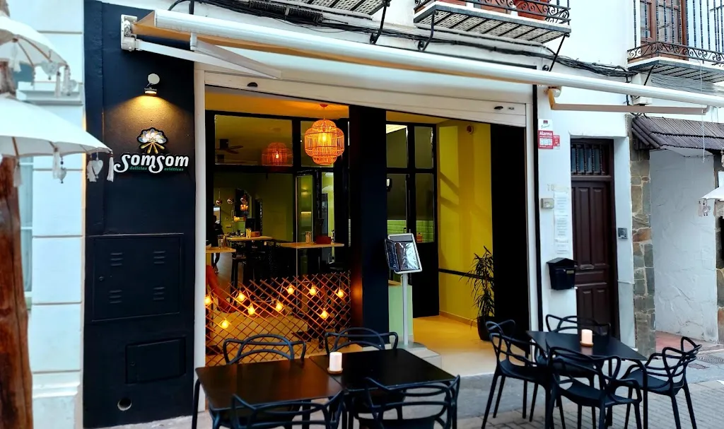 SomSom Delicias Asiáticas restaurant in Nerja