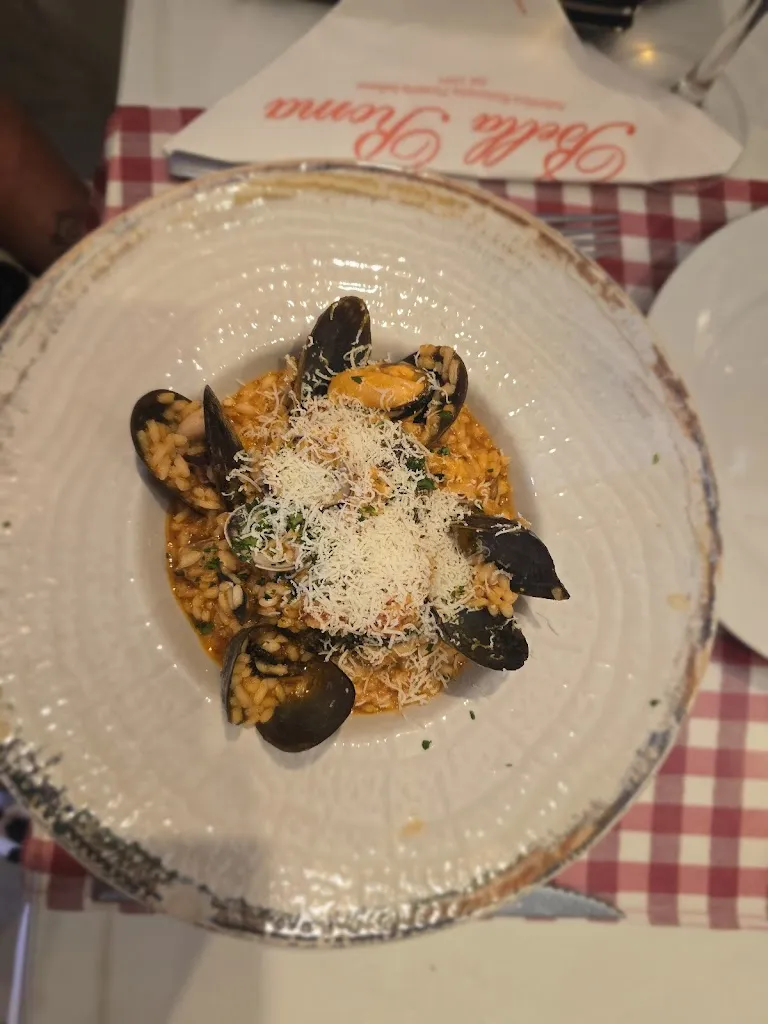 julian willacott_Restaurante La Fuente_Nerja_review