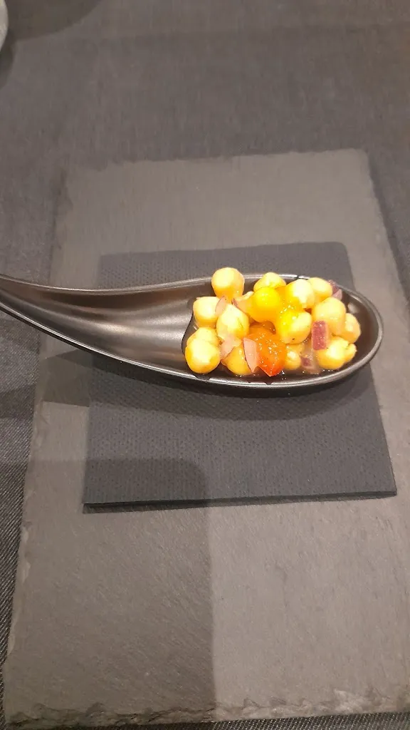 Christoph John_Papalo_Nerja_review