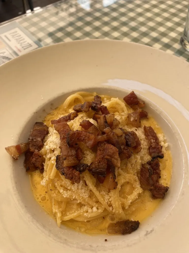 Sarah O’Reilly_Restaurante Paparazzi_Nerja_recensione