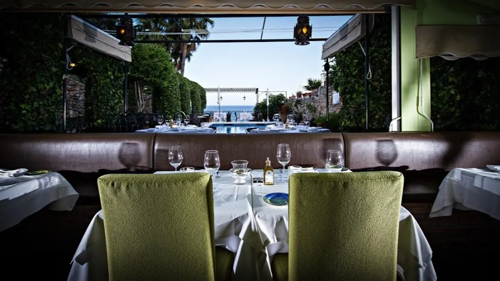 Restaurante 34_Nerja_slider_image_1