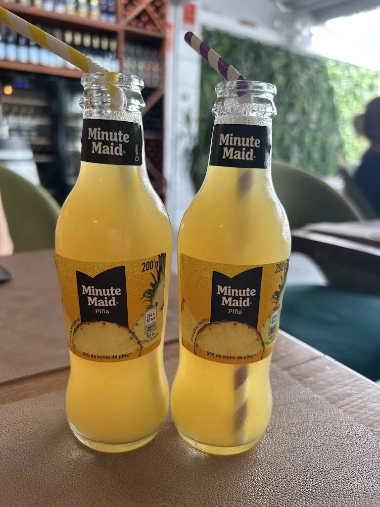 Anna_Del Mar...y Del Sol Cafe_Nerja_review