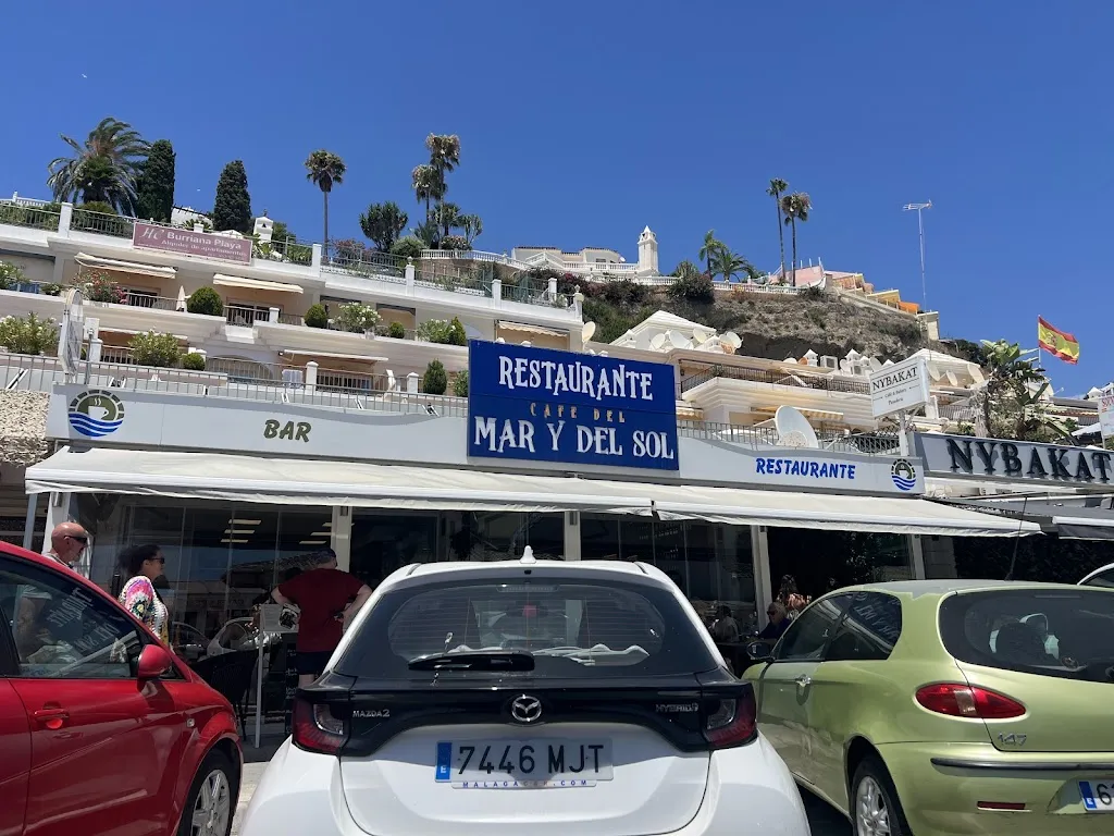 Andreea Daniela Dinulescu_Del Mar...y Del Sol Cafe_Nerja_review