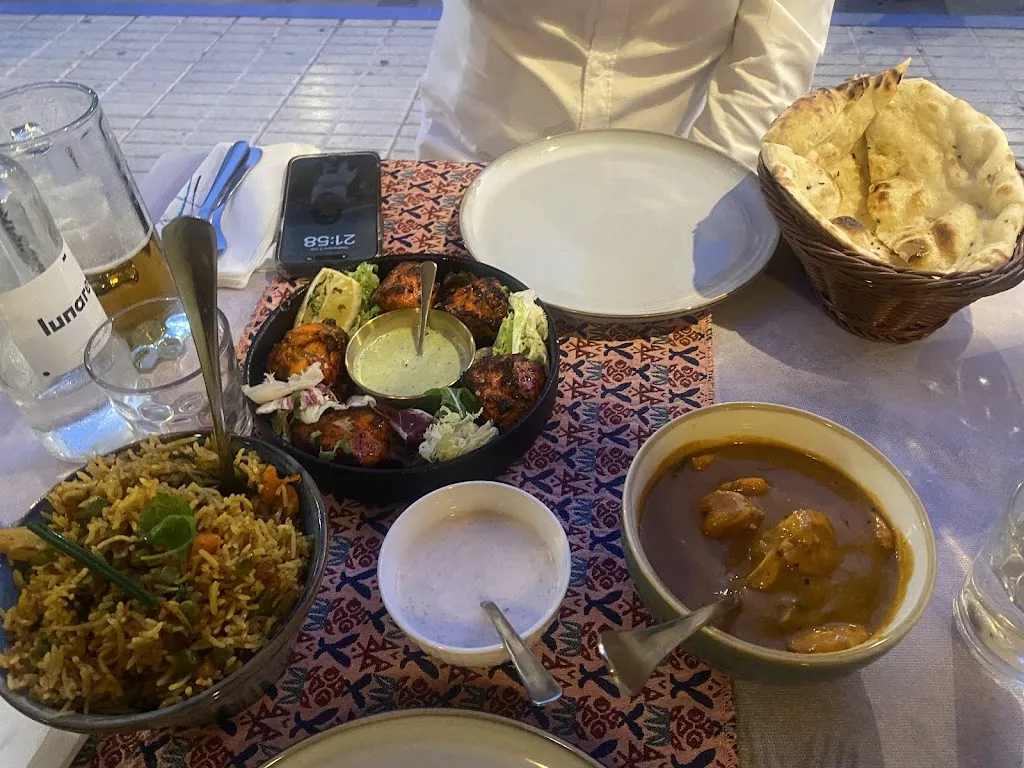 Carmel Unsworth_Pahuna Nepalese Restaurant Nerja_Nerja_recensione