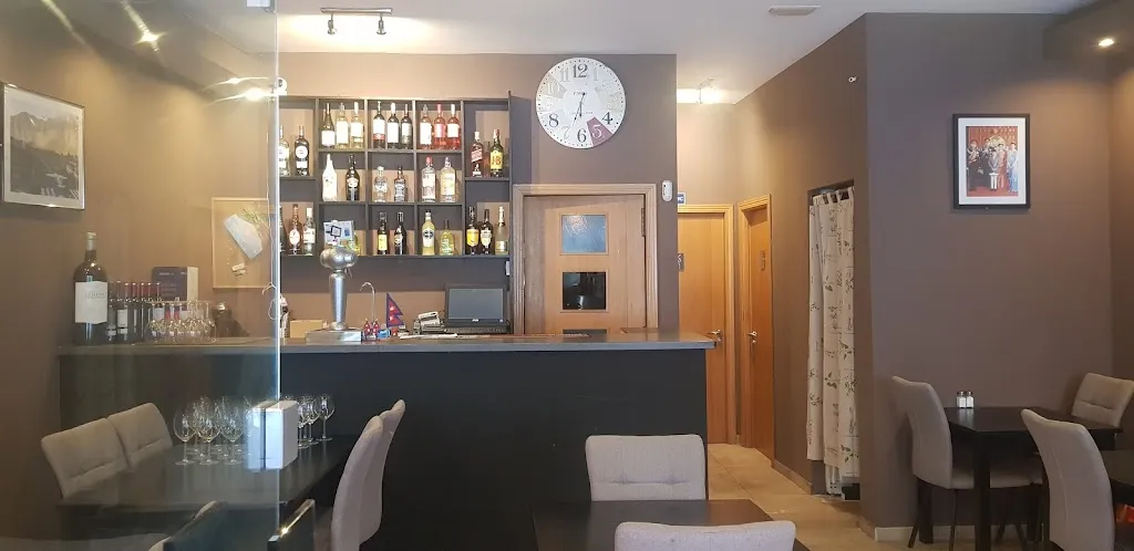 Pahuna Nepalese Restaurant Nerja_Nerja_slider_image_1