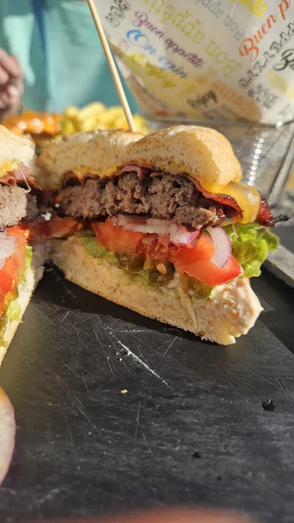 Steve's Food Adventures_VitalianodaCristina_Nerja_review